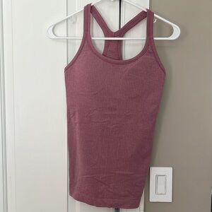 Lululemon Shelf Bra Rose colored Ribbed Racerback Tank — size 6